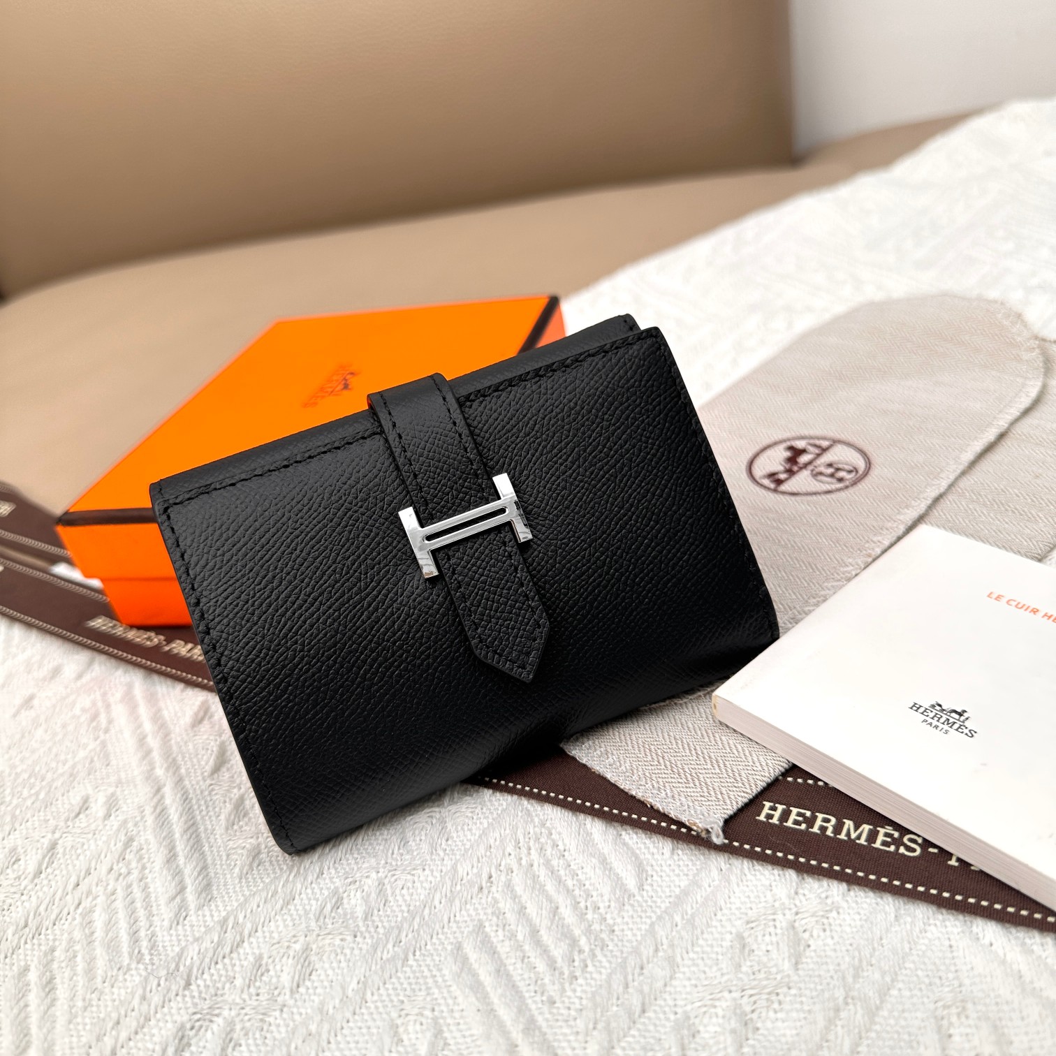 エルメス「Hermès」ベアーン コンパクト ウォレット