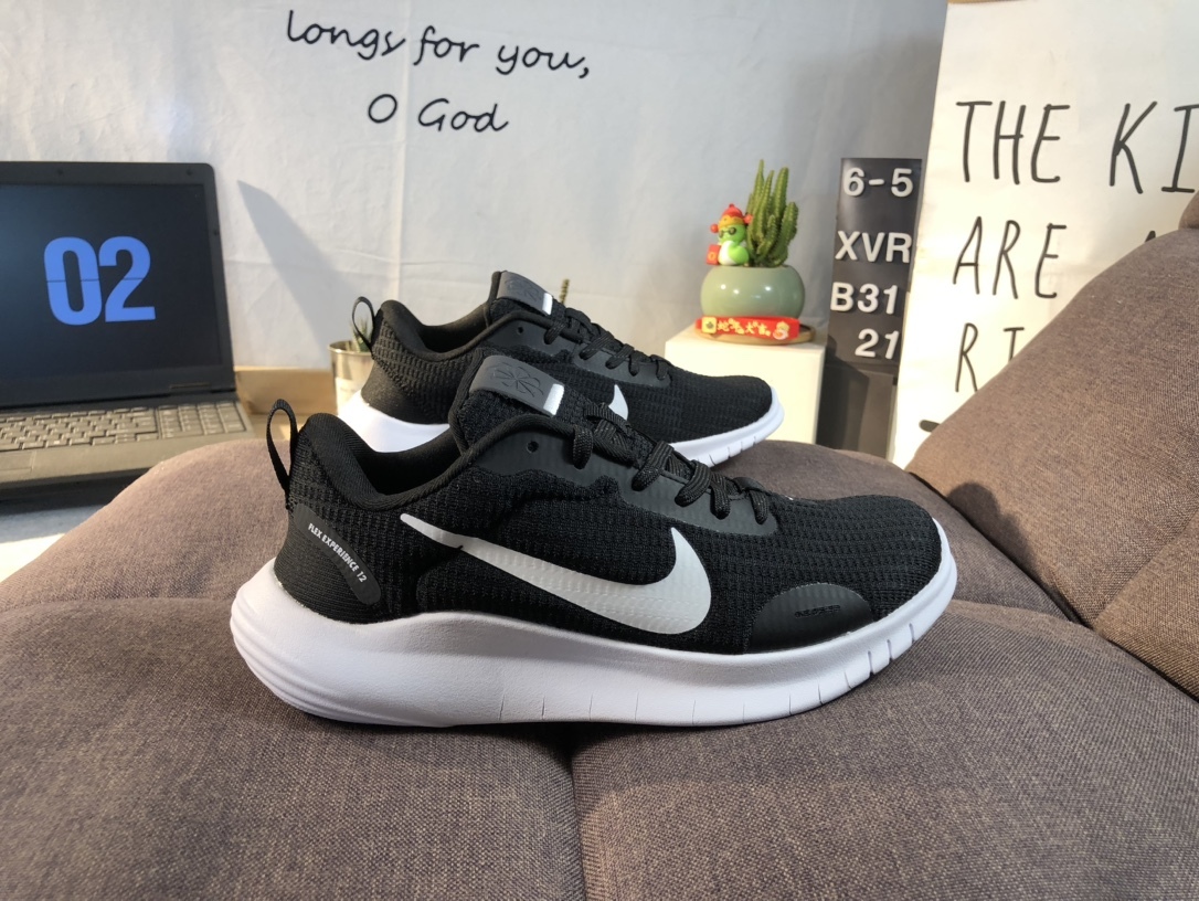 ナイキ「Nike」アライアンス製品 ク ロー カジュアルスニーカー