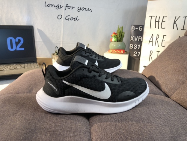 ナイキ「Nike」アライアンス製品 ク ロー カジュアルスニーカー