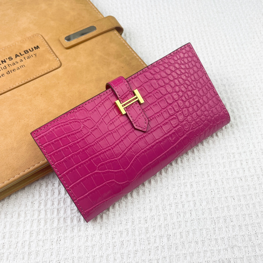 エルメス「Hermès」レディース新作 無地レザー 内側ファスナーポケット付き 縦型長財布