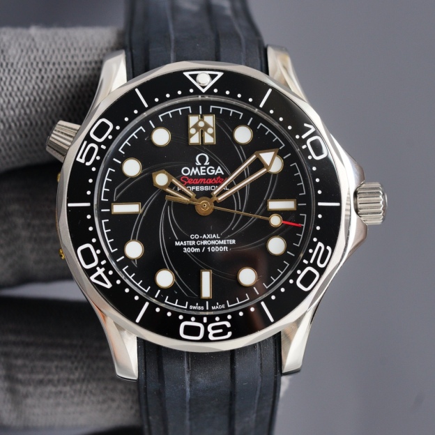 オメガ「Omega」シーマスター ダイバー 42MM メンズウォッチ