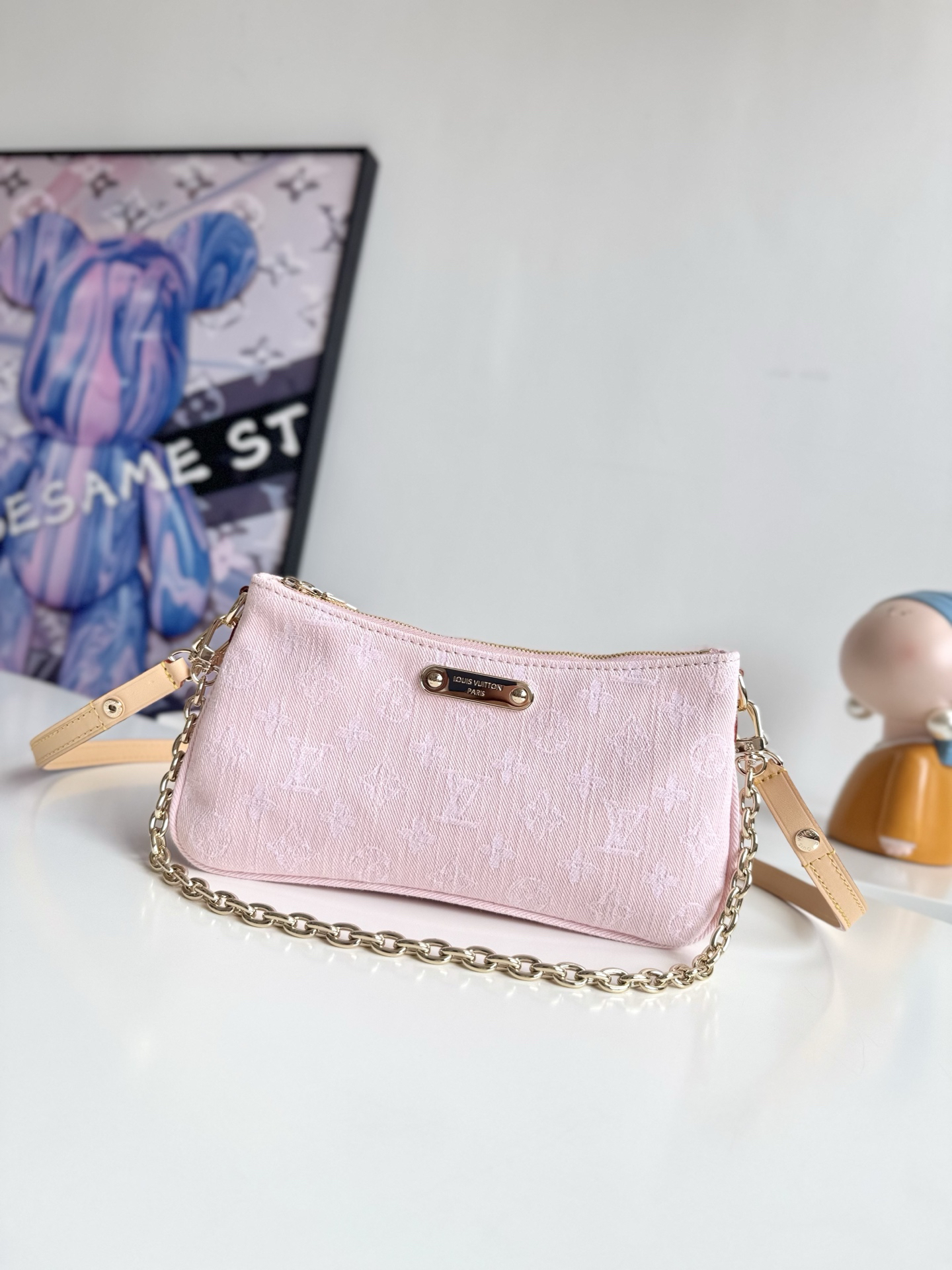 ルイ・ヴィトン「Louis Vuitton」Liv Pochette ハンドバッグ