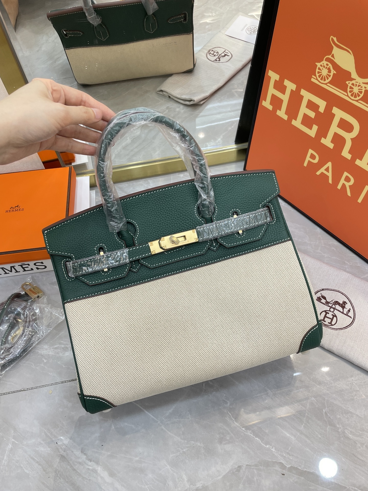 エルメス「Hermès」Birkin 30 ナパレザー×キャンバス ツートン ショルダーバッグ（シルバーハードウェア）