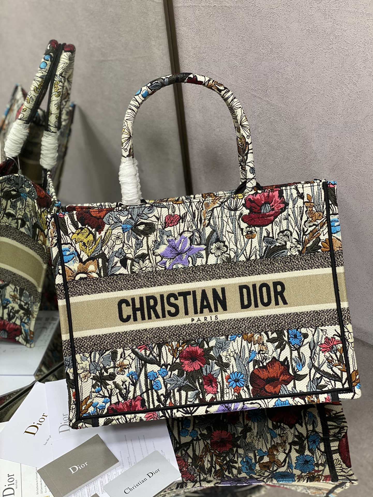 ディオール「Dior」Book Tote トランペット ショッピングトートバッグ