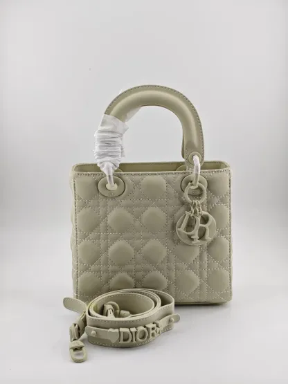 ディオール「Dior」  LADY DIOR My ABCDior ハンドバッグ