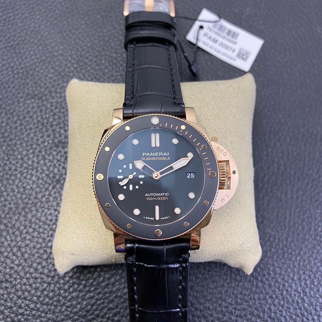 パネライ「Panerai」サブマーシブル 42MM腕時計