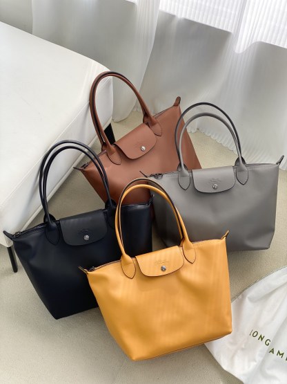 ロンシャン(Longchamp) ル プリアージュ エクストラ M  ショッピングバッグ