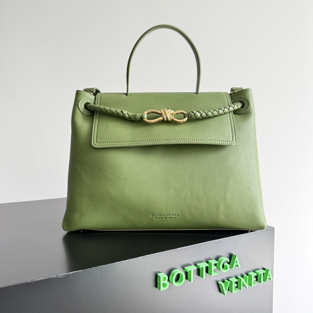 ボッテガ・ヴェネタ「Bottega Veneta」チャオ チャオ トートバッグ イントレチャート レザー