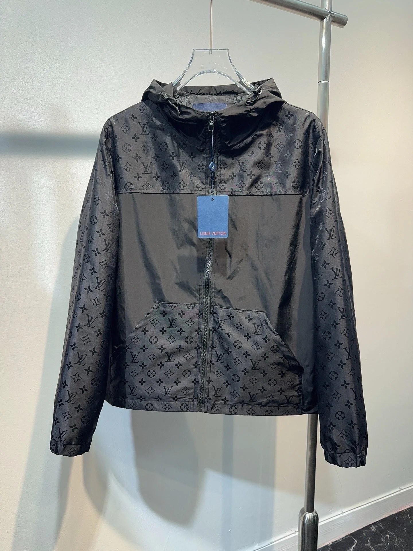 ルイ・ヴィトン「Louis Vuitton」オールオーバージャカード暗紋パネル拼接パーカ／アノラック