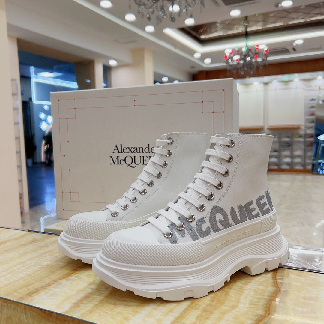 アレキサンダー・マックイーン［Alexander McQueen］オーバーサイズド スニーカー フルカラーバリエーション