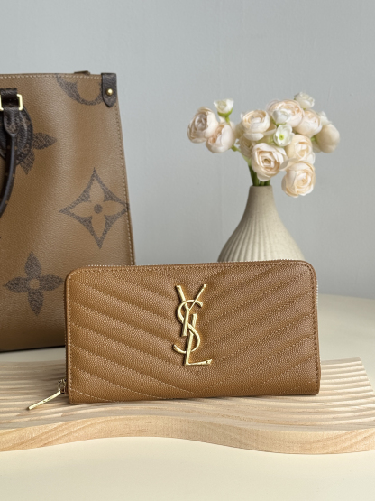 モノグラム・サンローラン「Saint Laurent」フルジップウォレット（グレインパウダーテクスチャー キルティングレザー）-ISETAN PRESTIGE CURATED