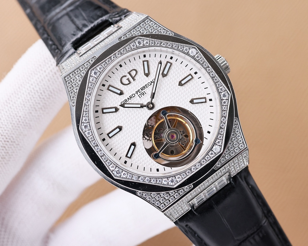 ジラール・ペルゴ「Girard-Perregaux」 ラウレアート クロノグラフ トゥールビヨン 腕時計42MM