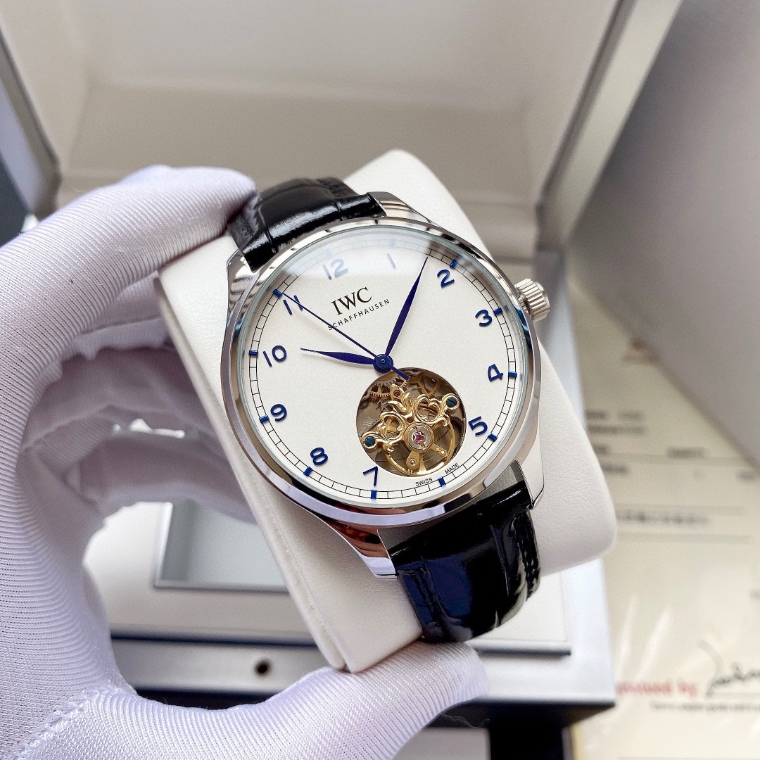 アイダブリューシー［IWC］パイロット クロノグラフ オートマティック メンズ腕時計42MM