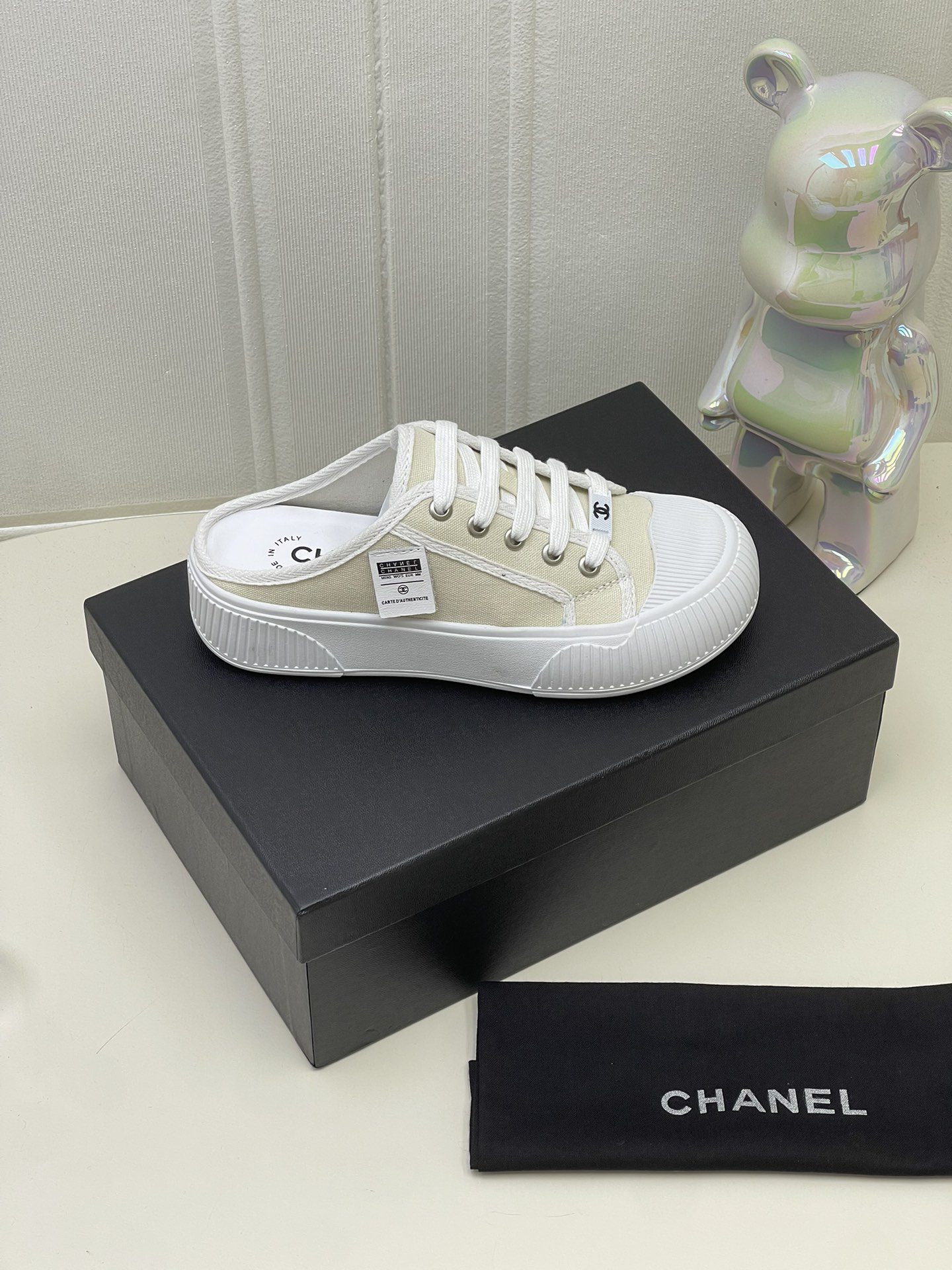 シャネル［Chanel］  2025 ビスケットシューズ カジュアルスニーカー