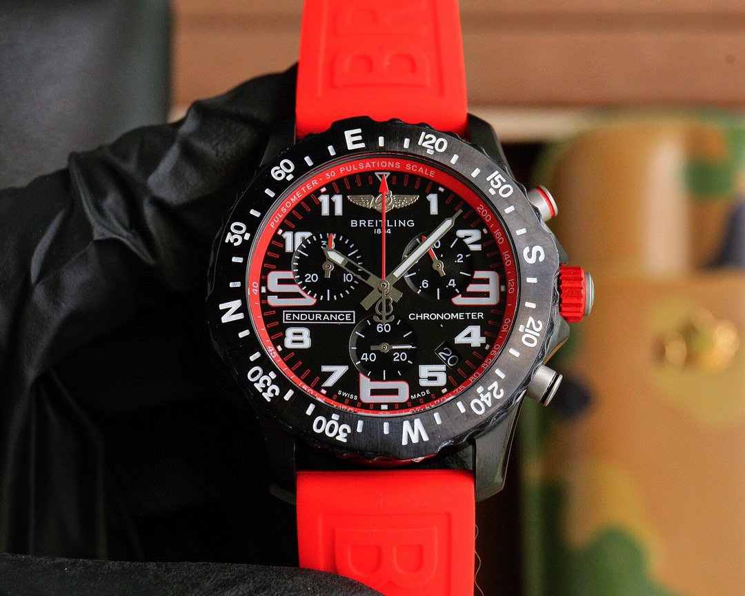 ブライトリング「Breitling」バッテリーマン クォーツ メンズウォッチ  ‌44MM
