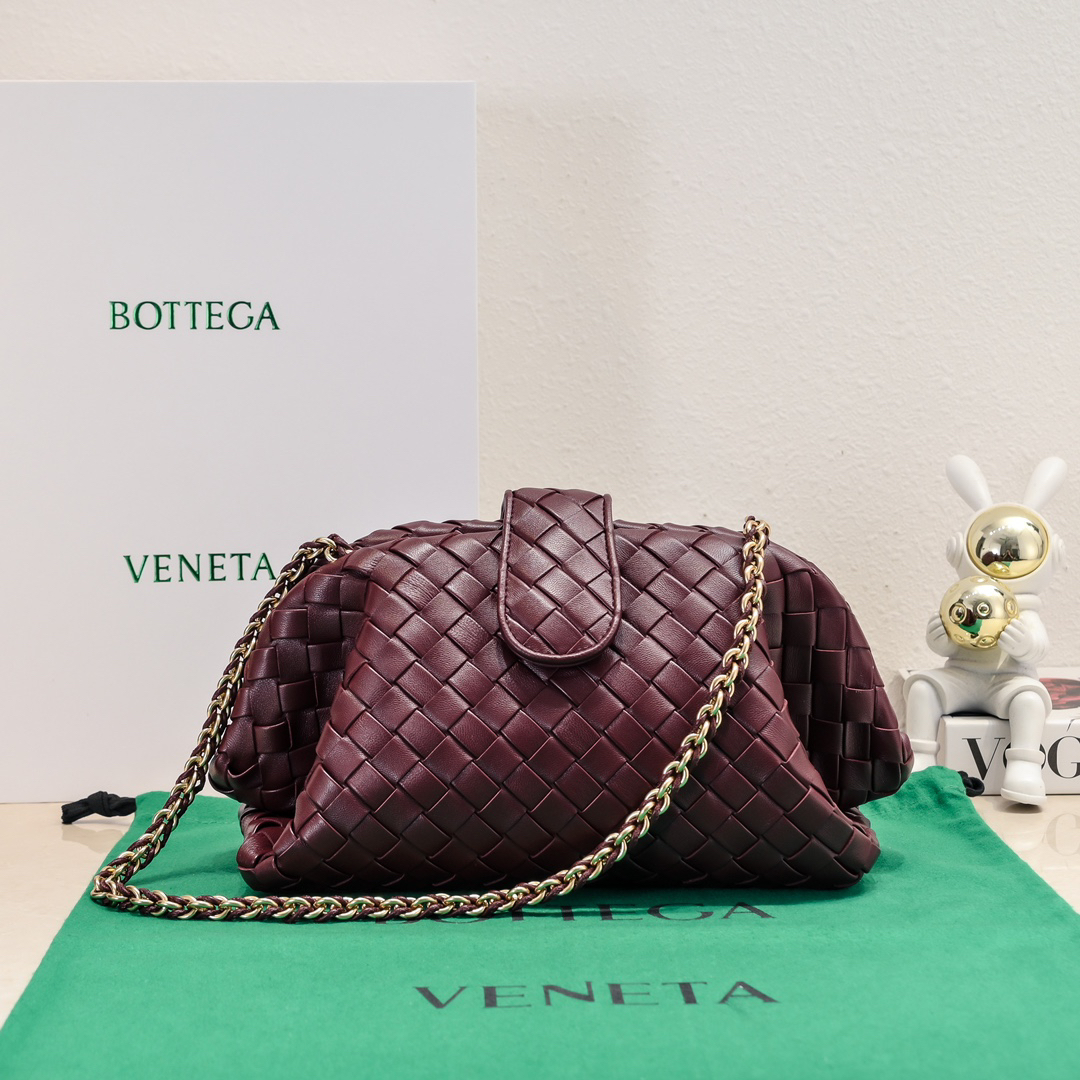 ボッテガ・ヴェネタ「Bottega Veneta」ローレン1980 レザーショルダーバッグ