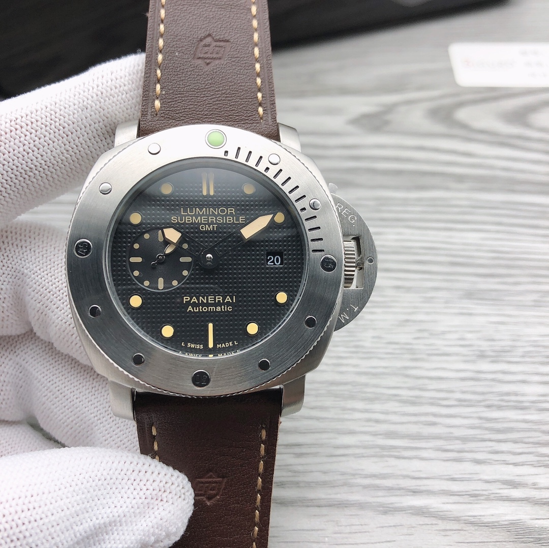 パネライ［Panerai］SUBMERSIBLE 潜行者 オートマティック メカニカル ウォッチ48MM