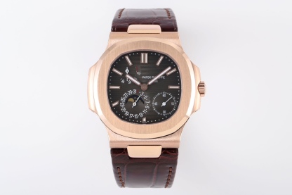 パテック フィリップ「Patek Philippe」ノーチラス 40MM