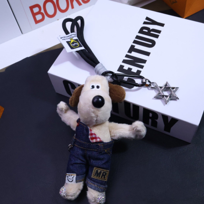 クロムハーツ「Chrome Hearts」バッグチャーム - すべてのトレンドバッグに合わせて、クールでキュートなスタイルを