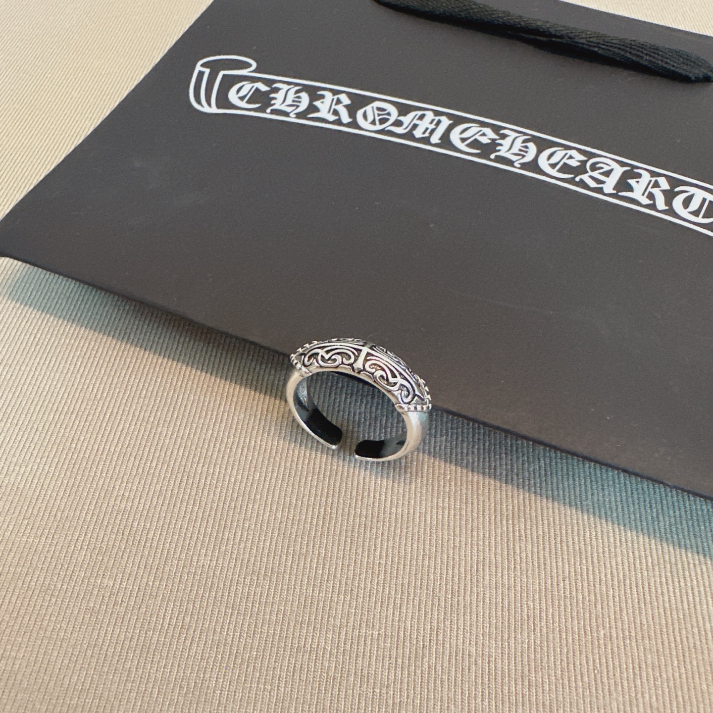 クロムハーツ「Chrome Hearts」クラシックヴィンテージ＆モダンリング - サイズ調整可能