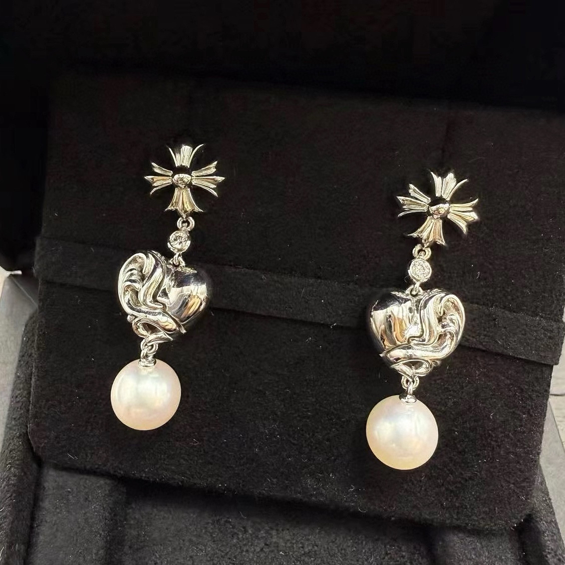 クロムハーツ「Chrome Hearts」クラシックヴィンテージ＆モダン イヤリング/ピアス/イヤカフ - ユニセックス