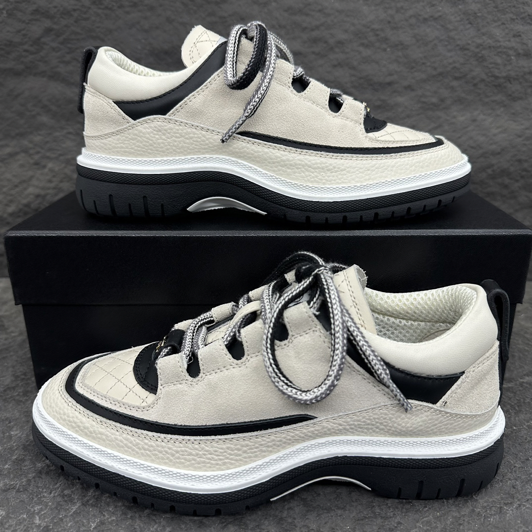 シャネル［Chanel］24C スエード×ラムレザー×カーフレザー プレミアムスニーカー