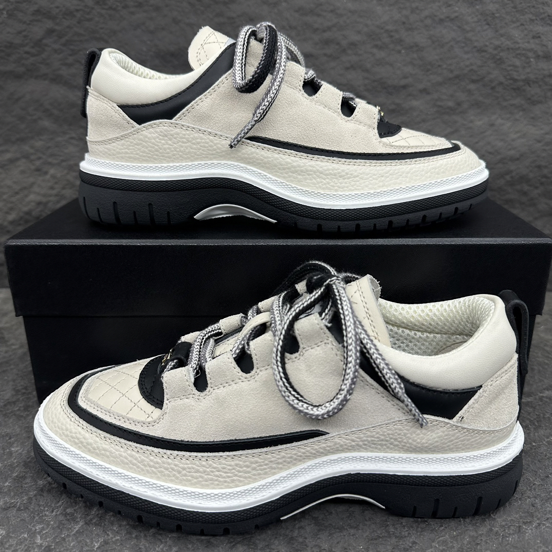 シャネル［Chanel］24C スエード×ラムレザー×カーフレザー プレミアムスニーカー