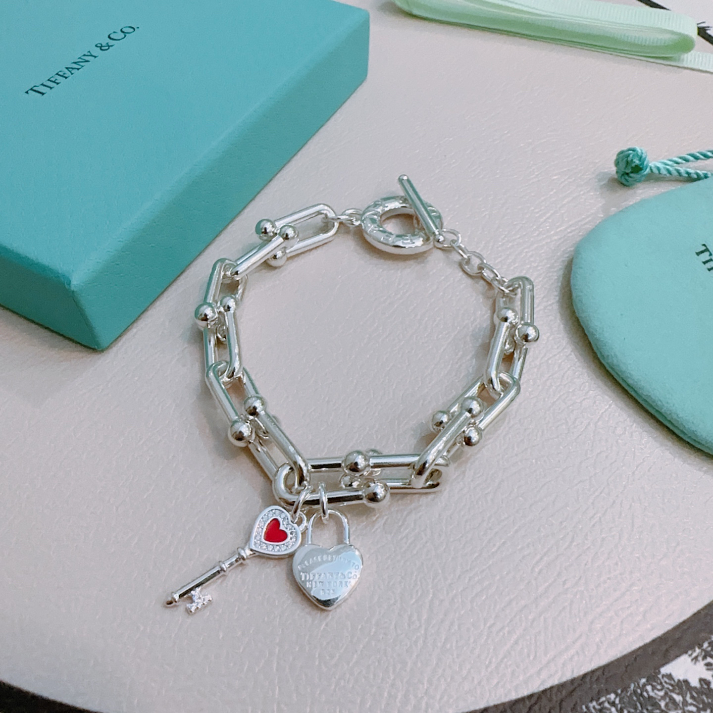 ティファニー「Tiffany & Co.」ポリッシュドシルバーリンク ブレスレット