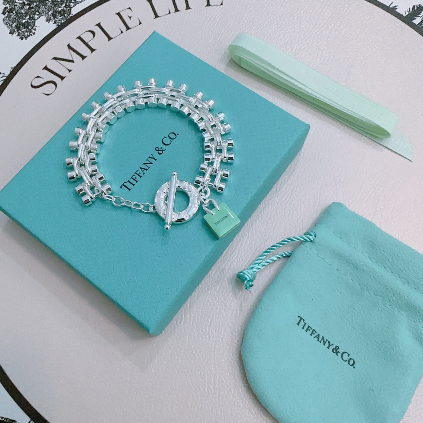 ティファニー「Tiffany & Co.」ポリッシュドシルバーリンク ブレスレット