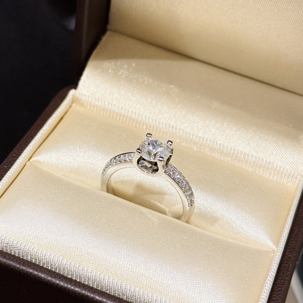 カルティエ「Cartier」ダブルロウ ダイヤモンド ウェディングリング