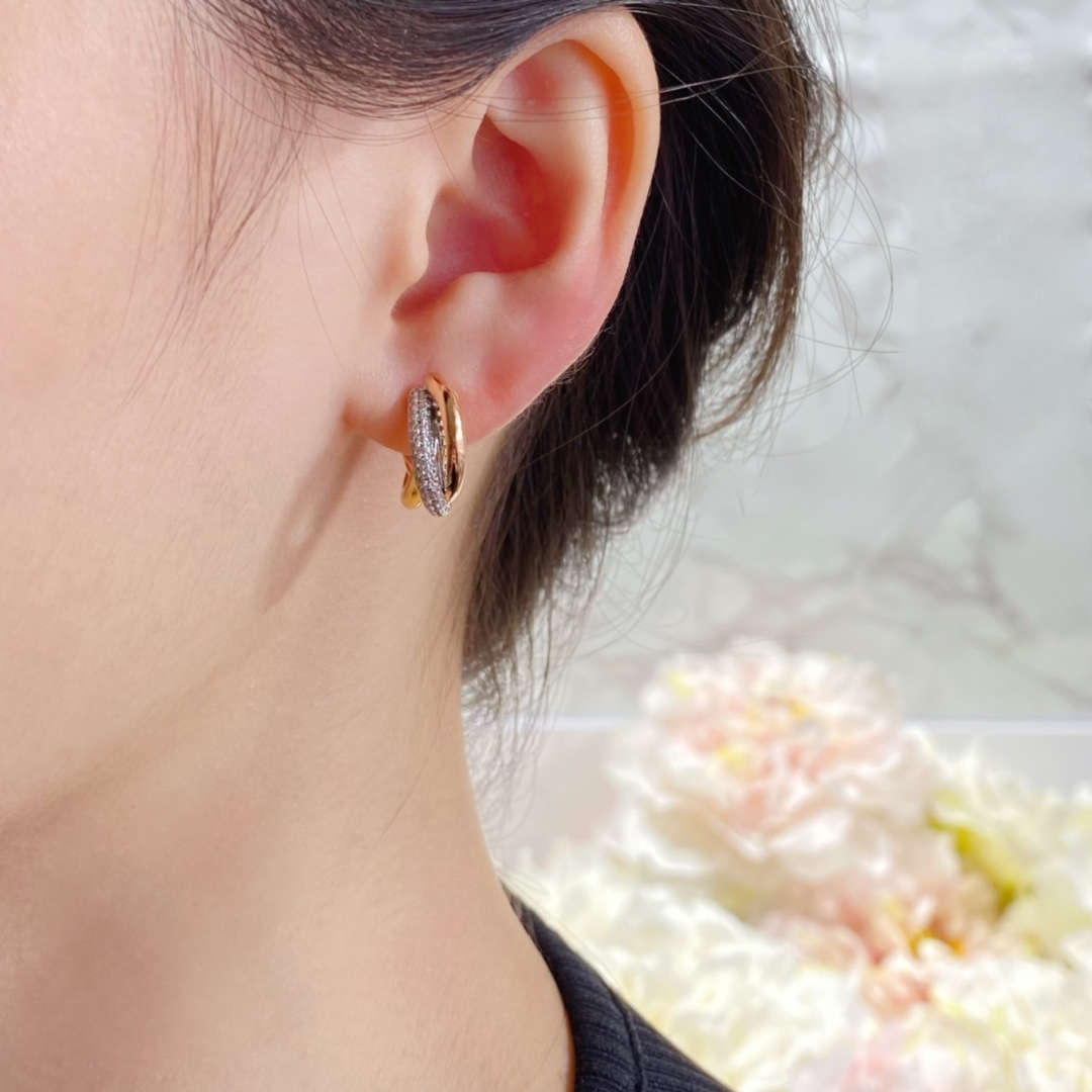 カルティエ「Cartier」トリプルリング ダイヤモンド イヤリング