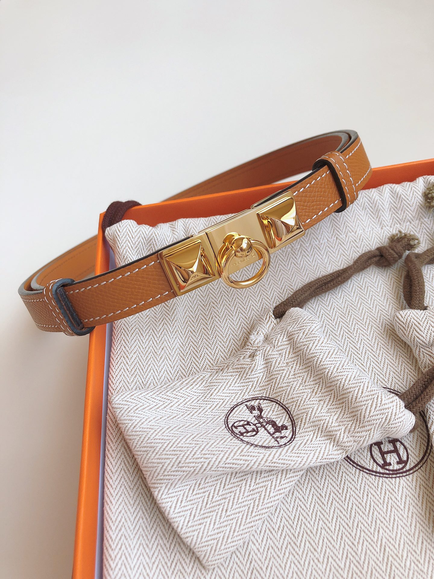 エルメス「Hermès」リヴァル レディース ベルト 100CM