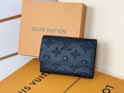 ルイ・ヴィトン「Louis Vuitton」ヴィクター･ウォレット