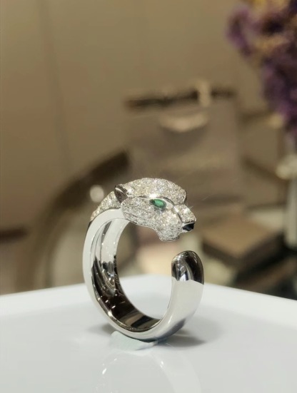 カルティエ「Cartier」 パンサーヘッド オープン ダイヤモンド リング