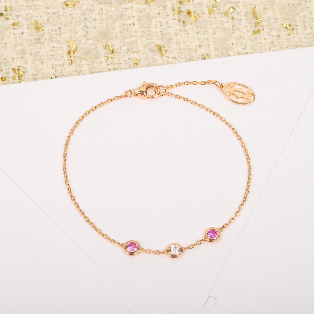 カルティエ「Cartier」トライアングル ダイヤモンド ブレスレット