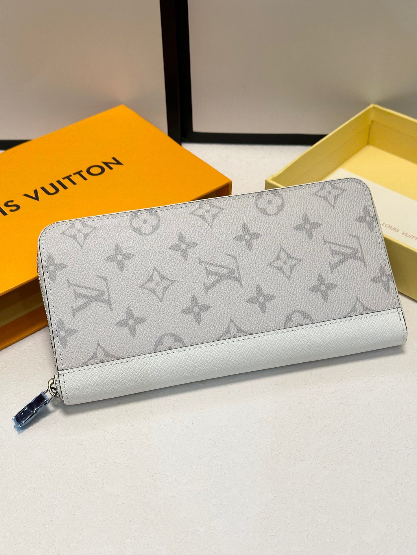 ルイ・ヴィトン「Louis Vuitton」ジッピーウォレット･ホリゾンタル
