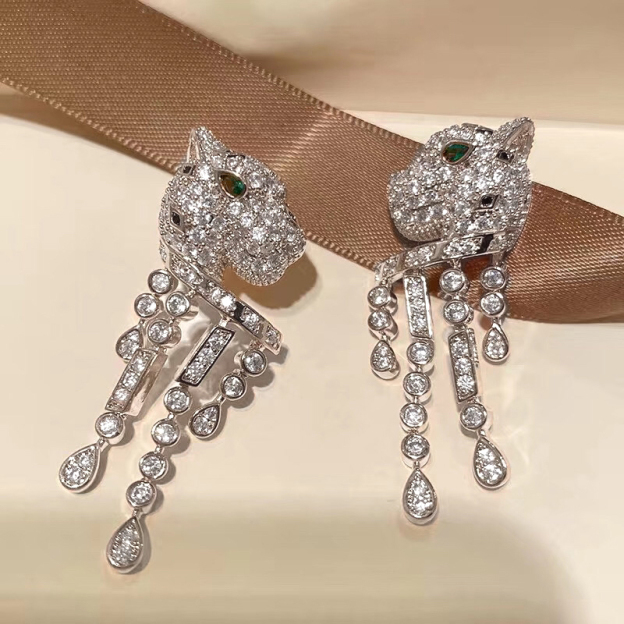 カルティエ「Cartier」ソレイユ パンテール フリンジ エメラルド ピアス