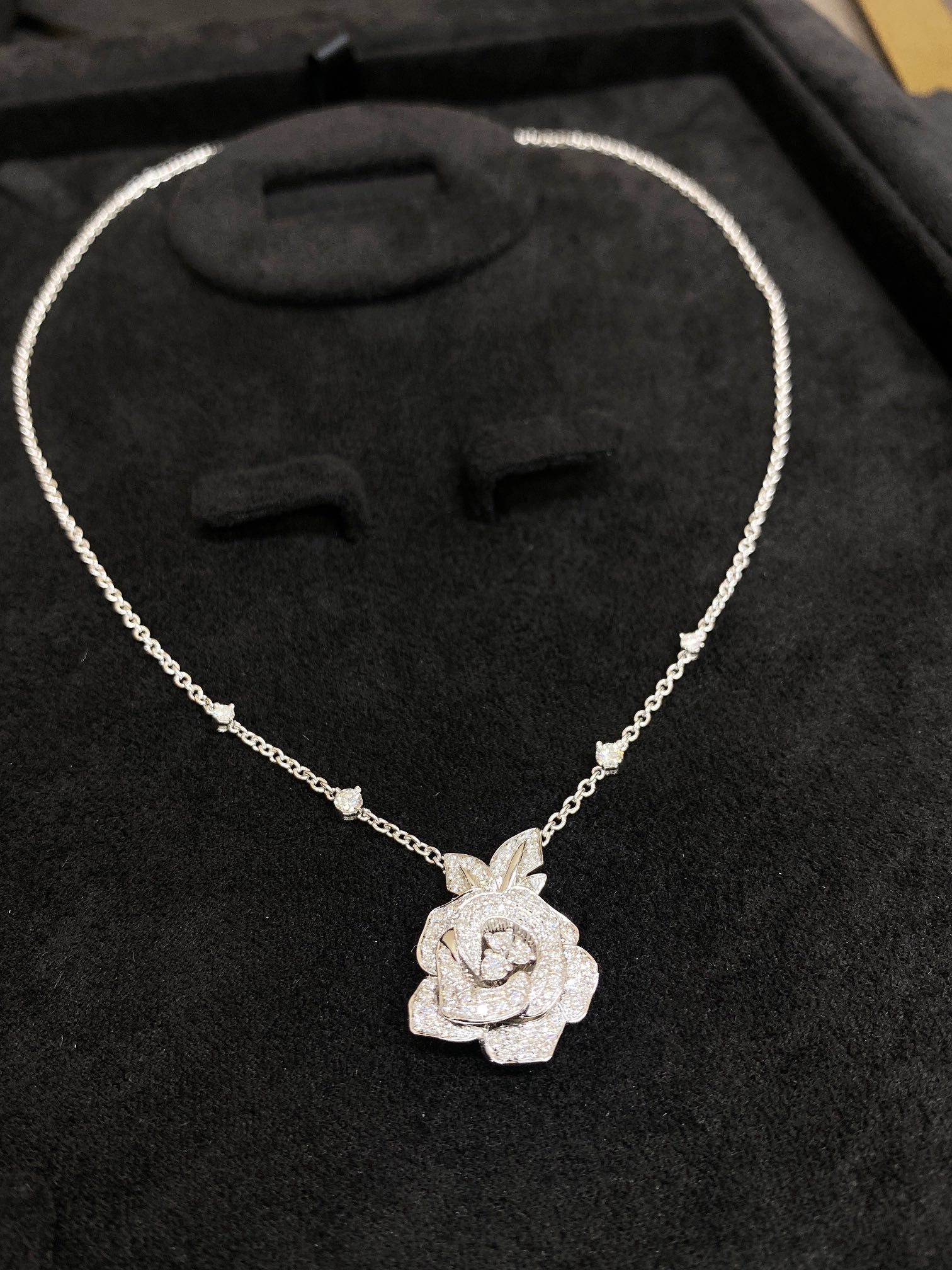 ディオール「Dior」ROSE DIOR BAGATELLE フルダイヤモンドネックレス40CM