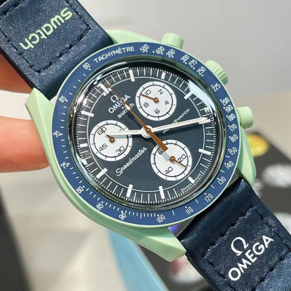 スウォッチ「Swatch」ムーンウォッチ コレクション バイオセラミック クロノグラフ ウォッチ40MM