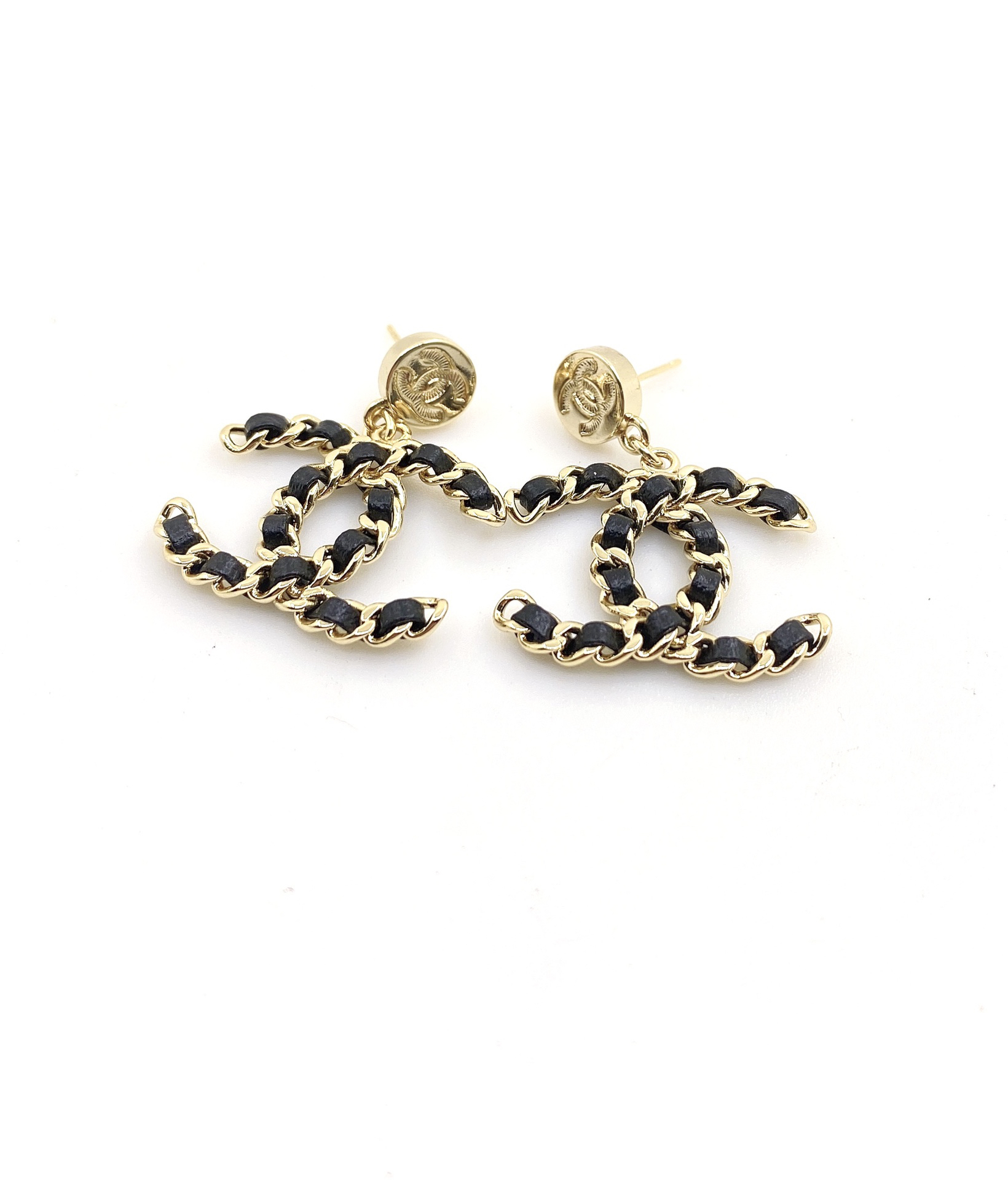 シャネル「Chanel」 レザーCC ピアス