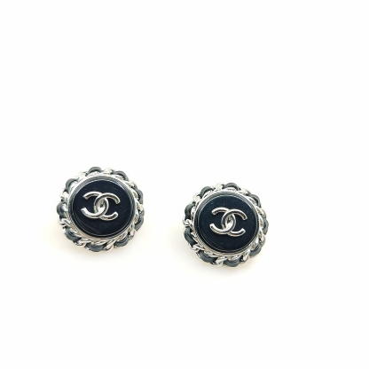 シャネル「Chanel」 ラウンド ブラック イヤリング 最新コレクション