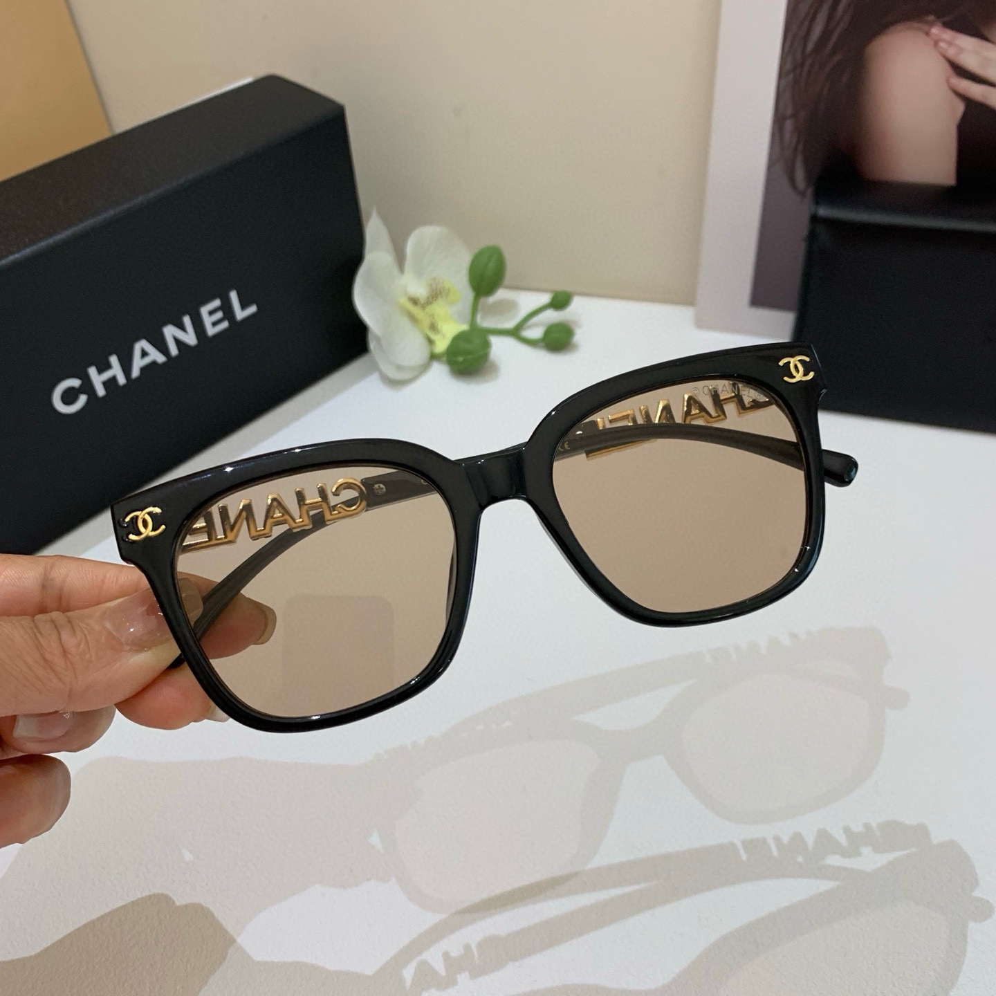 シャネル「Chanel」クルーズコレクション レトロ サングラス