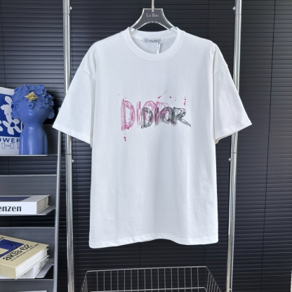 ディオール「Dior」25SS クラシック グラフィティ ロゴ プリントTシャツ
