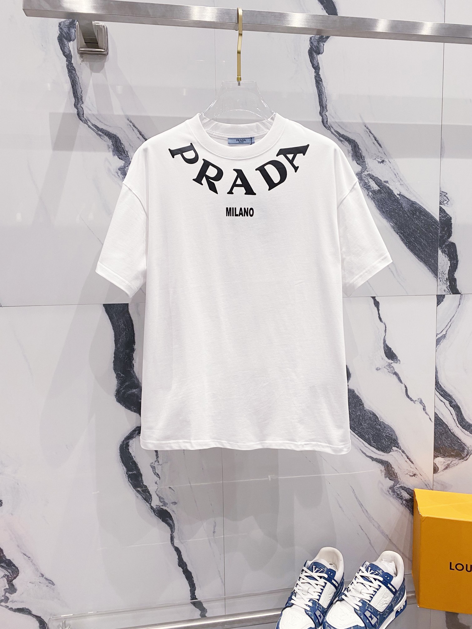 プラダ「Prada」2025SS 260g クラシックロゴ クルーネックTシャツ