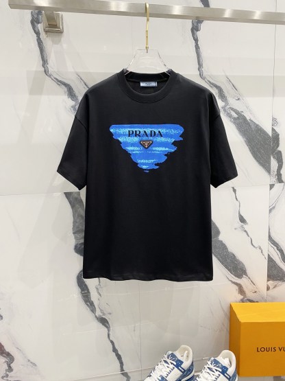 プラダ「Prada」2025SS 260g トライアングルエンブレム Tシャツ