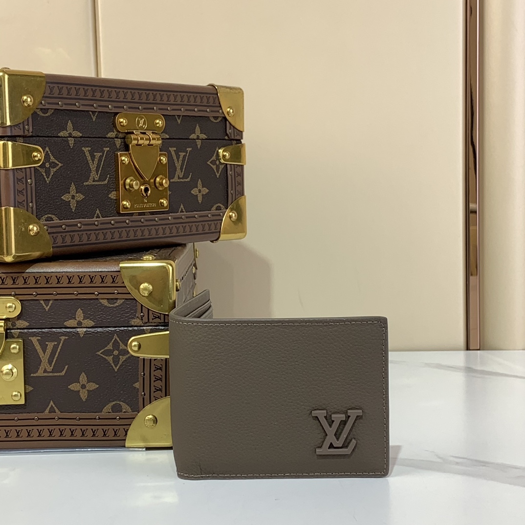 ルイ・ヴィトン(Louis Vuitton) ポルトフォイユ･ミュルティプル