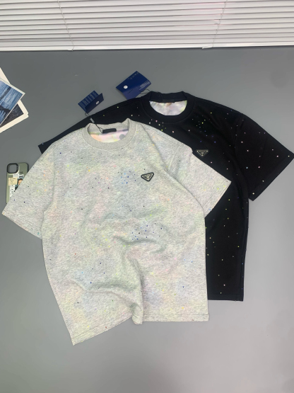 プラダ「Prada」2025SS メンズ ディストレスド パッチワーク スタープリントTシャツ