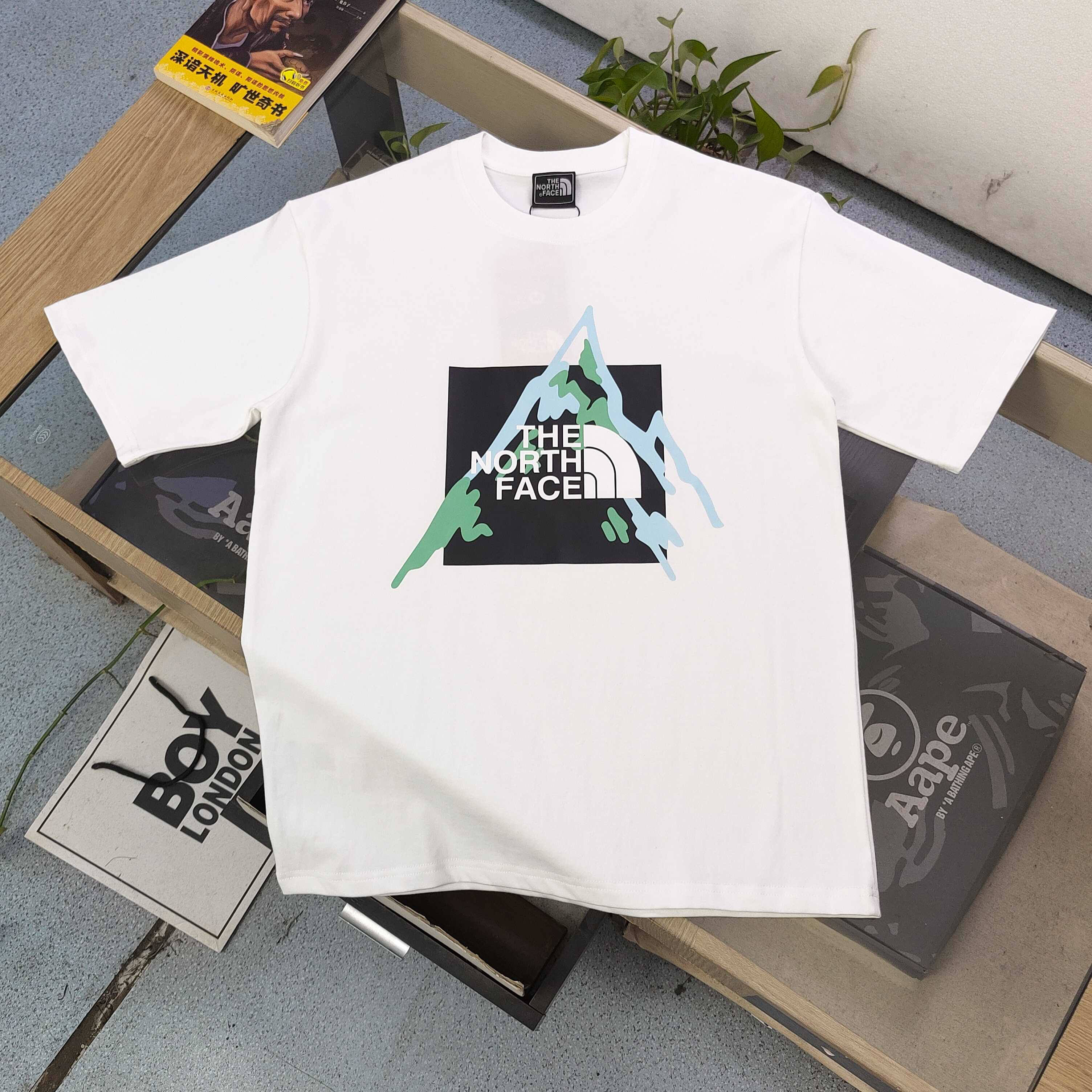 ザ・ノースフェイス The North Face マウンテンロゴ カップルTシャツ-ISETAN PRESTIGE CURATED