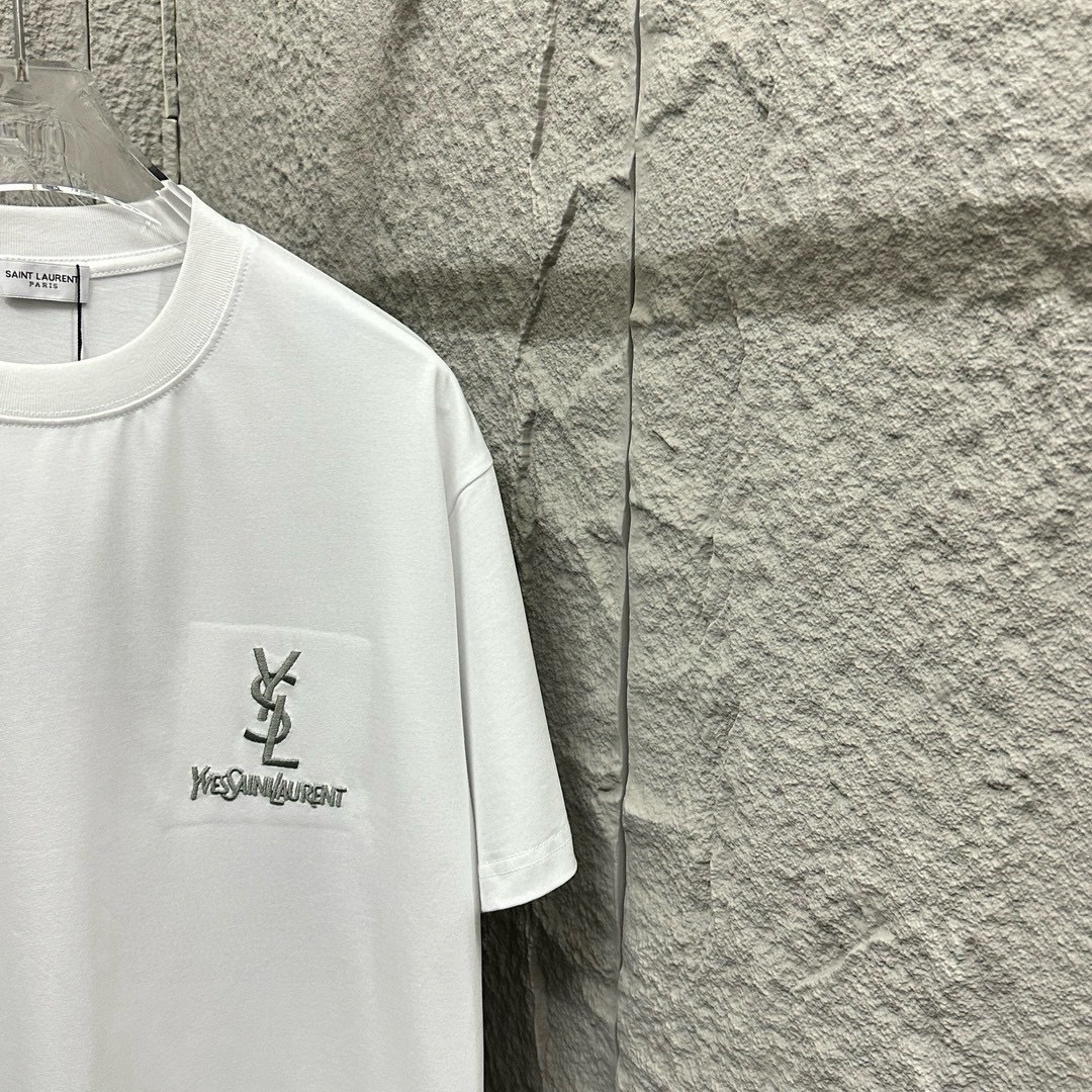 サンローラン「Saint Laurent」2025SS クラシックシルバー刺繍 ショートスリーブTシャツ