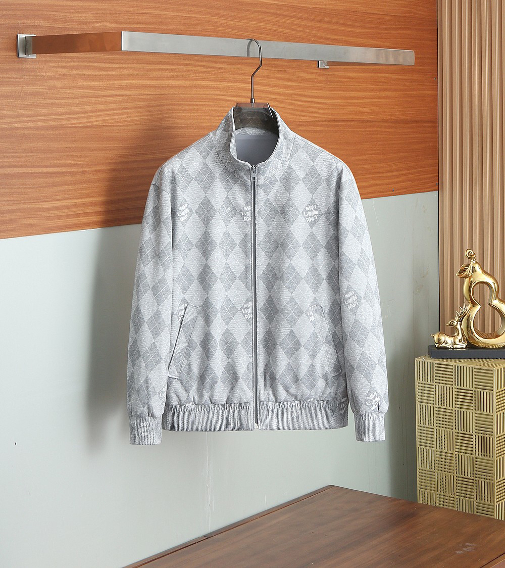 ルイ・ヴィトン「Louis Vuitton」秋冬コレクション クイルテッド ジャケット